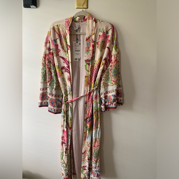 ZARA floral print kimono - Picture 2 of 4